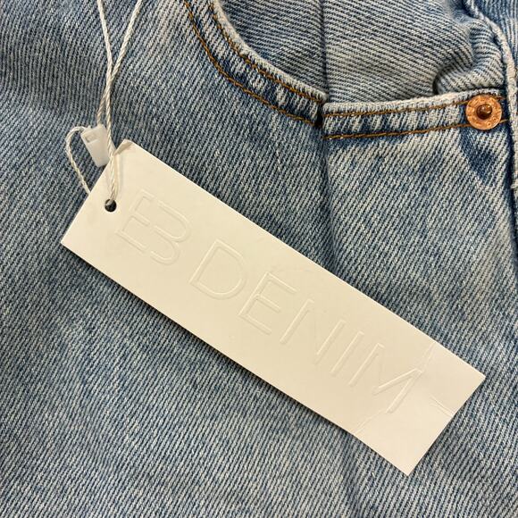 EB Denim Jeans Blue Unraveled Straight Leg Light Wash Destressed Women's Size 31 - Picture 3 of 14